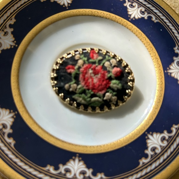 Vintage Jewelry - Vintage Petit Point Rose Brooch